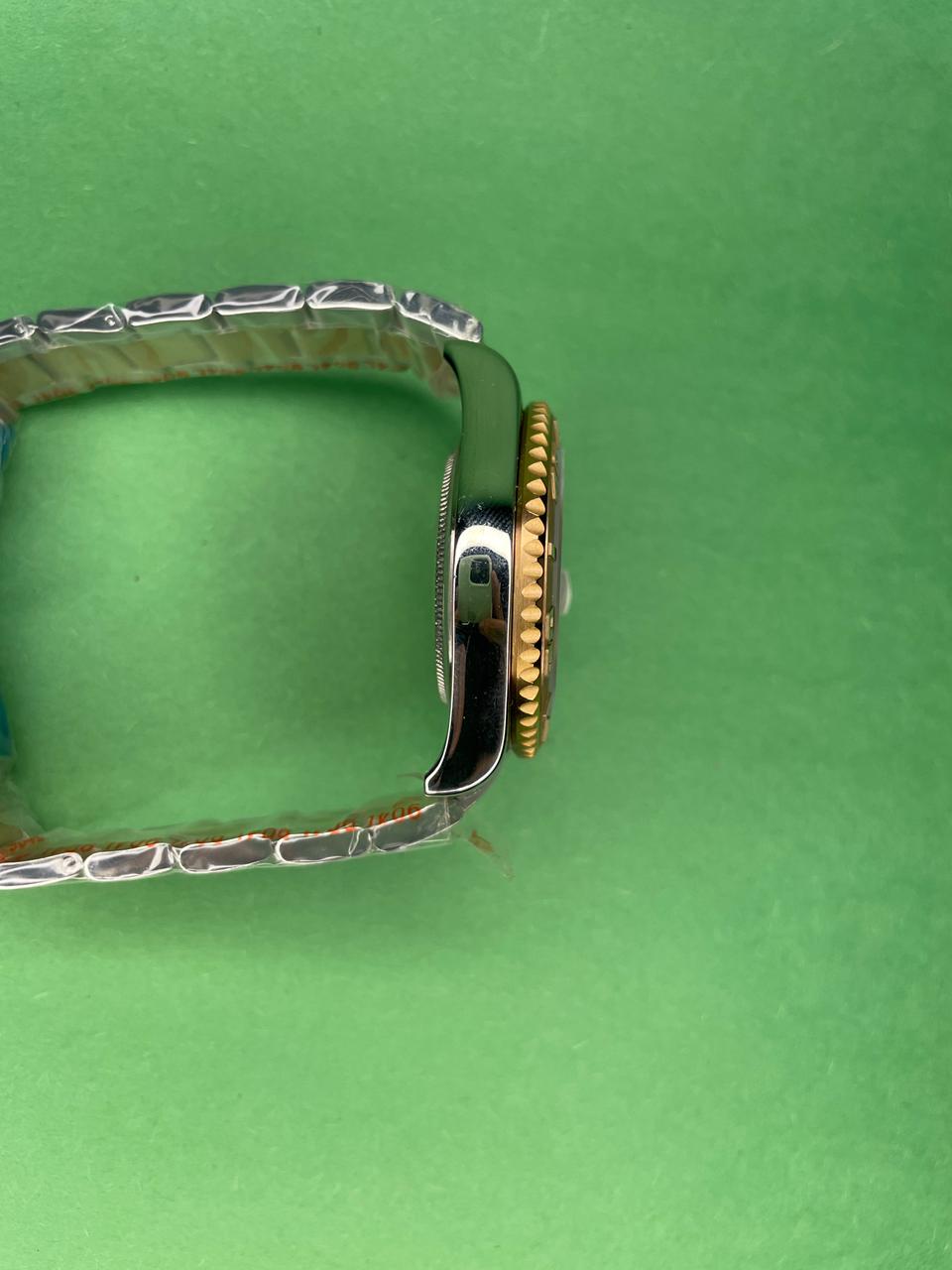 ROLEX YACHT MASTER 40